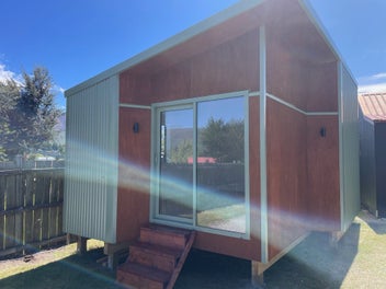 Image 1 of 10