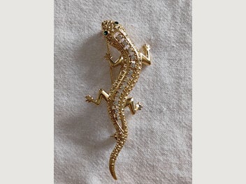 Image 1 of 7