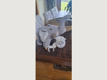 Image 1 of 7