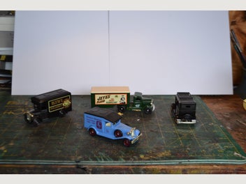 Image 1 of 3