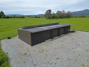 Image 1 of 1