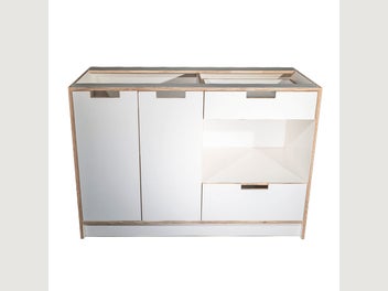 Image 1 of 3