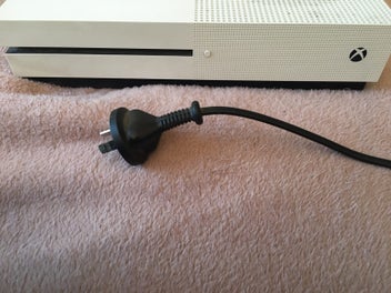 Image 1 of 7