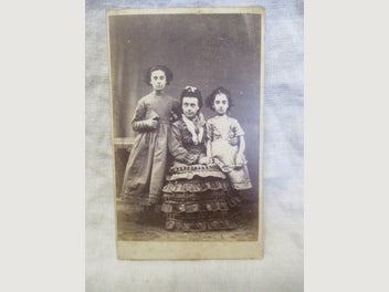 Image 1 of 1