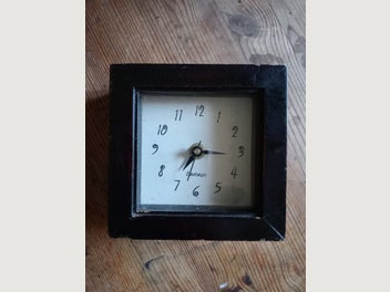 Image 1 of 5