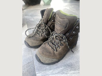 Image 1 of 4