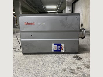 Image 1 of 7