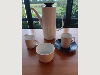 Image 1 of 5