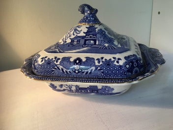 Image 1 of 6