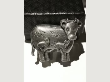 Image 1 of 3