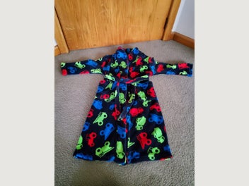 Image 1 of 4