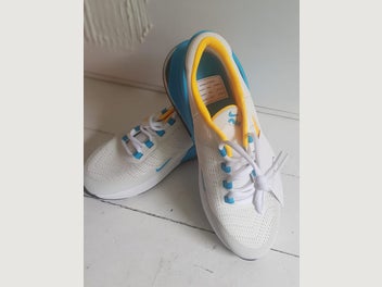 Image 1 of 10