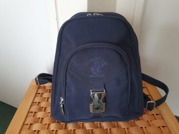 Image 1 of 8