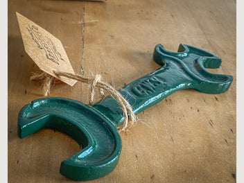 Image 1 of 8