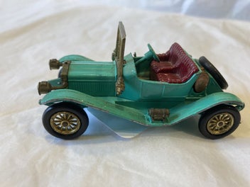 Image 1 of 5