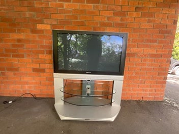 Image 1 of 7