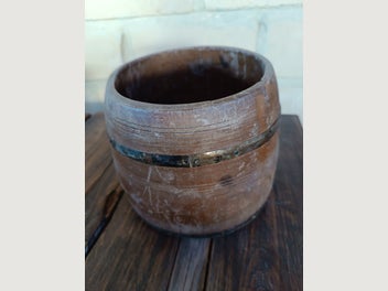 Image 1 of 7