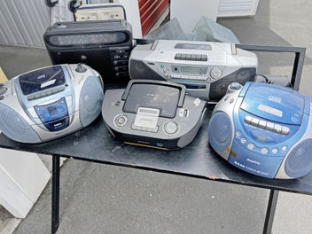 Image 1 of 6