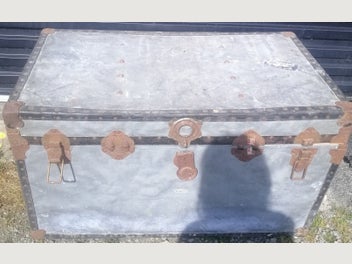 Image 1 of 6