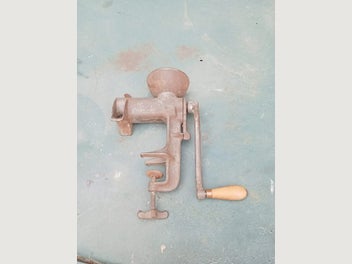 Image 1 of 3
