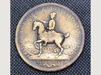 Image 1 of 3