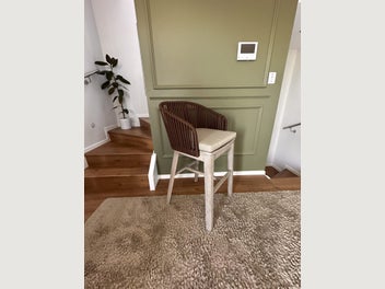 Image 1 of 7