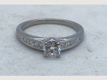 Image 1 of 2