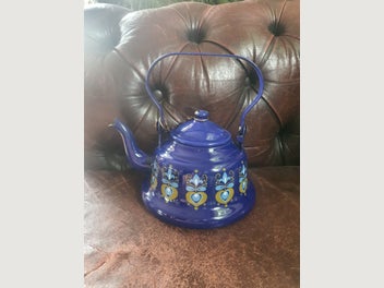 Image 1 of 7