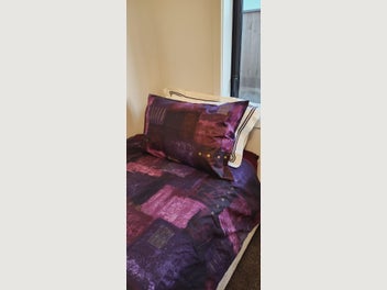 Image 1 of 7