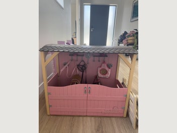 Image 1 of 7
