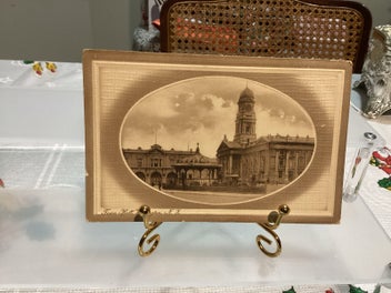 Image 1 of 4