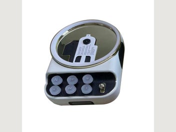 Image 1 of 7