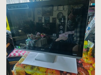 Image 1 of 8