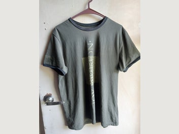 Image 1 of 7