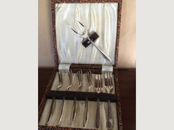 Image 1 of 3
