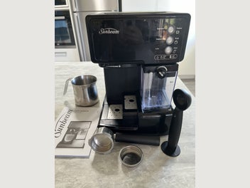 Image 1 of 6