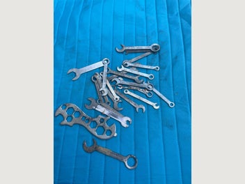 Image 1 of 2