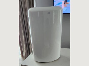 Image 1 of 7