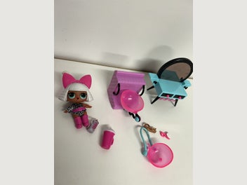 Image 1 of 7