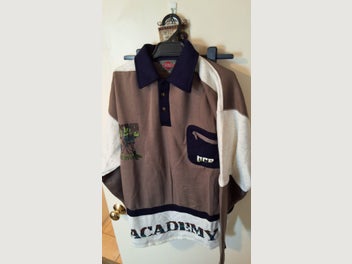 Image 1 of 3