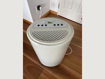 Image 1 of 5