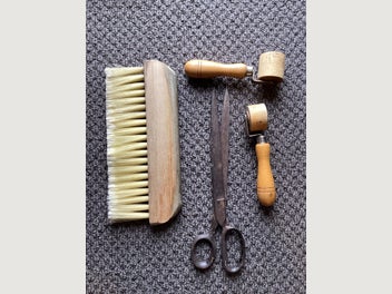 Image 1 of 6