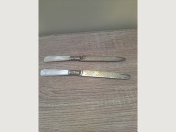 Image 1 of 7