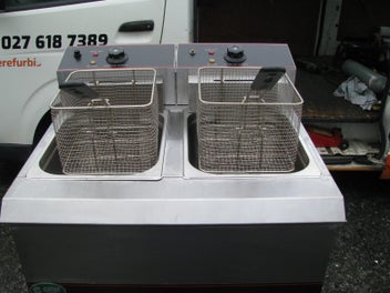 Image 1 of 8