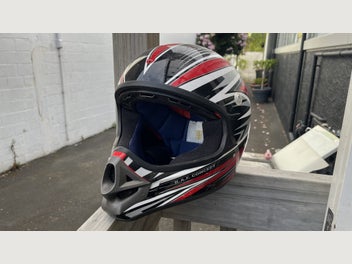 Image 1 of 2