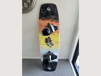 Image 1 of 9