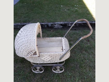 Image 1 of 6