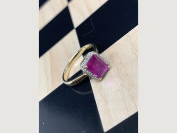 Image 1 of 5
