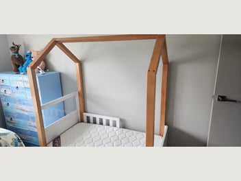 Image 1 of 6