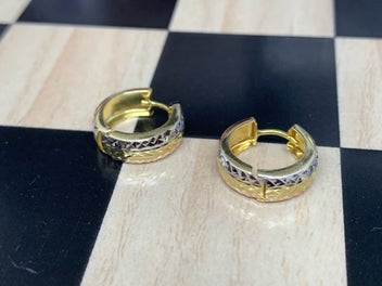 Image 1 of 6
